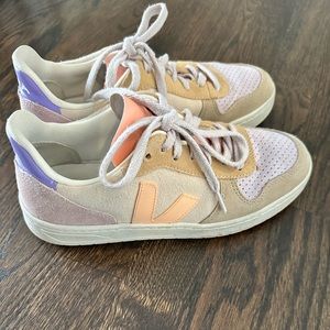 Veja Sneakers